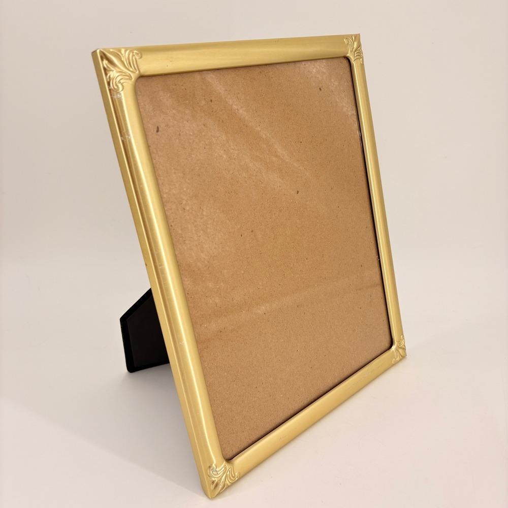 Connoisseur Gold Tone Metal Picture Frame Ornate Corner Detail Velvet Back 8x10
